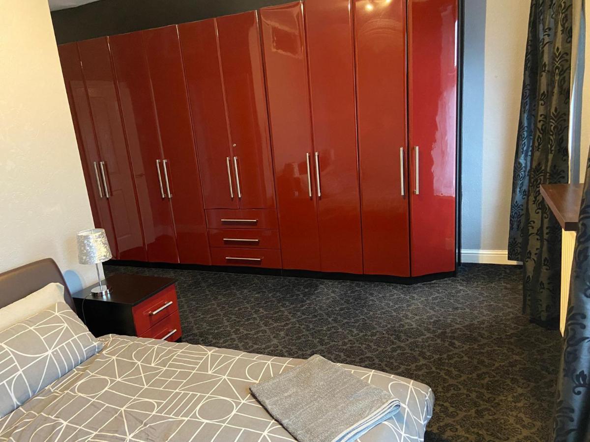 St Pauls Rd - Townhouse Accommodation Μπράντφορντ Εξωτερικό φωτογραφία
